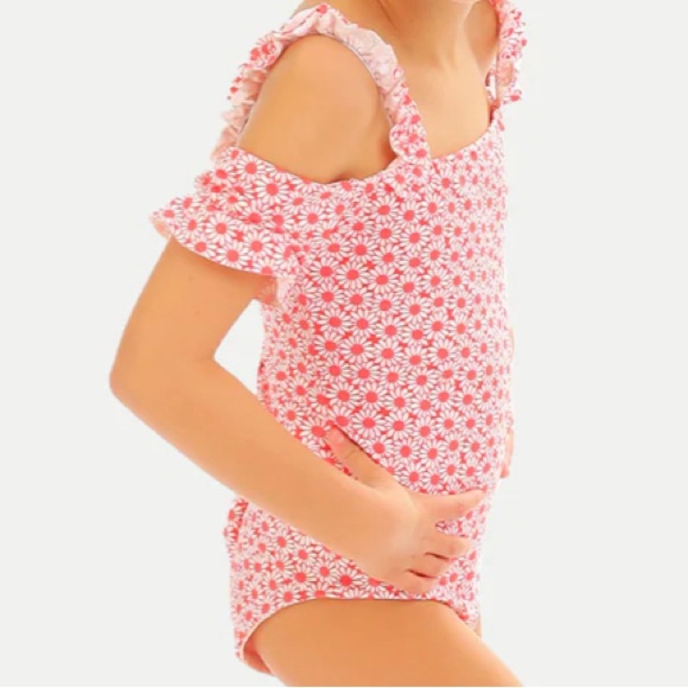 PRICE REDUCED!! Now $8  Girl’s one piece swimsuit.